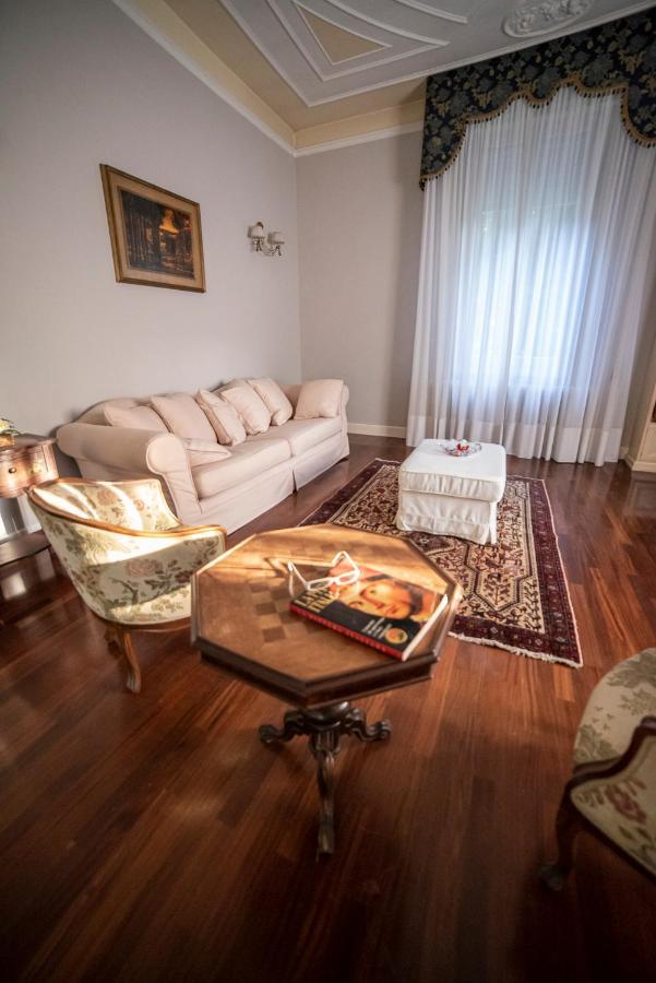 B&B Matteotti Luxury Home Vignola  Esterno foto